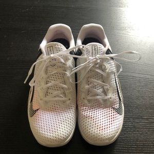 Nike metcons.